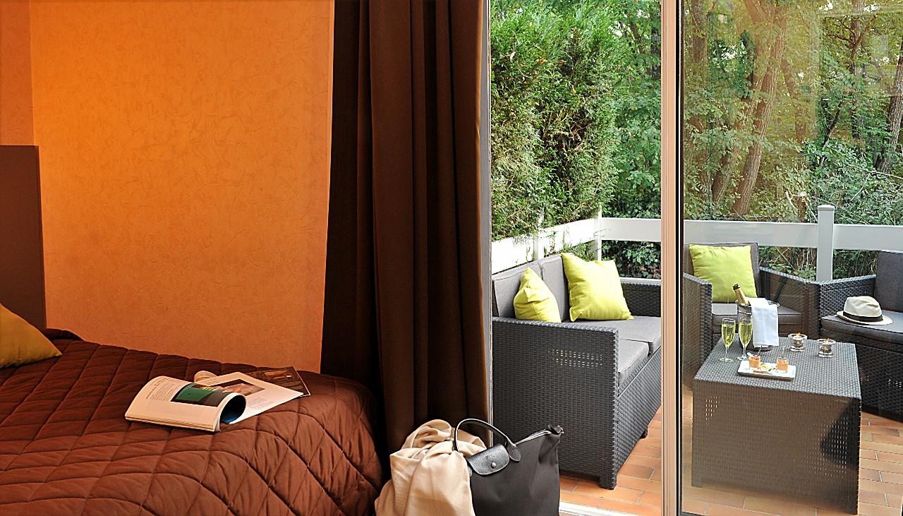Logis Hotel Le Prieure Saint-Marcel  ภายนอก รูปภาพ