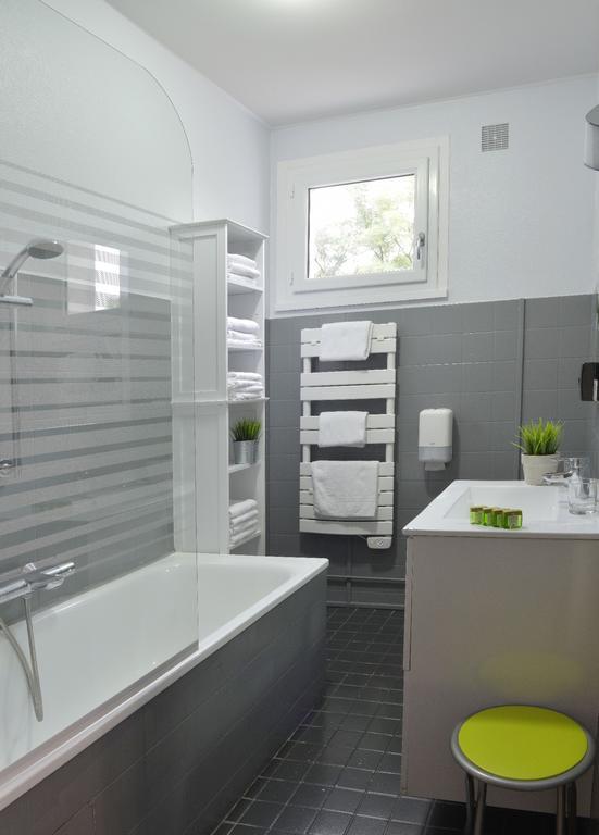 Logis Hotel Le Prieure Saint-Marcel  ภายนอก รูปภาพ
