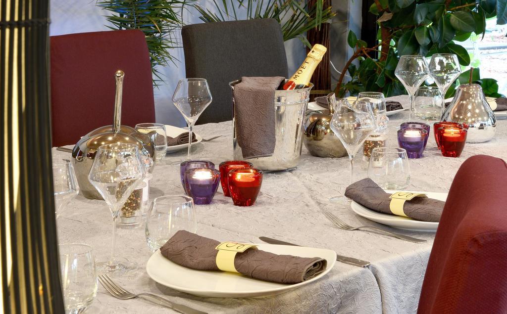 Logis Hotel Le Prieure Saint-Marcel  ภายนอก รูปภาพ