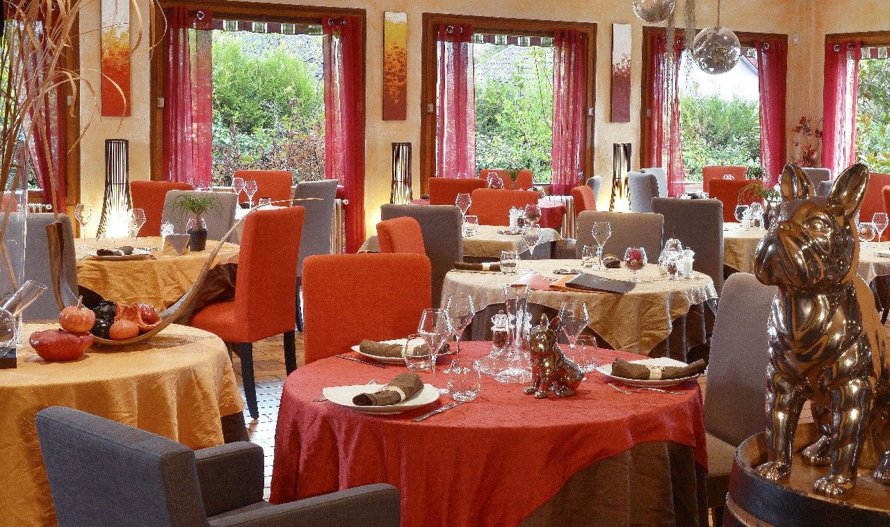Logis Hotel Le Prieure Saint-Marcel  ภายนอก รูปภาพ