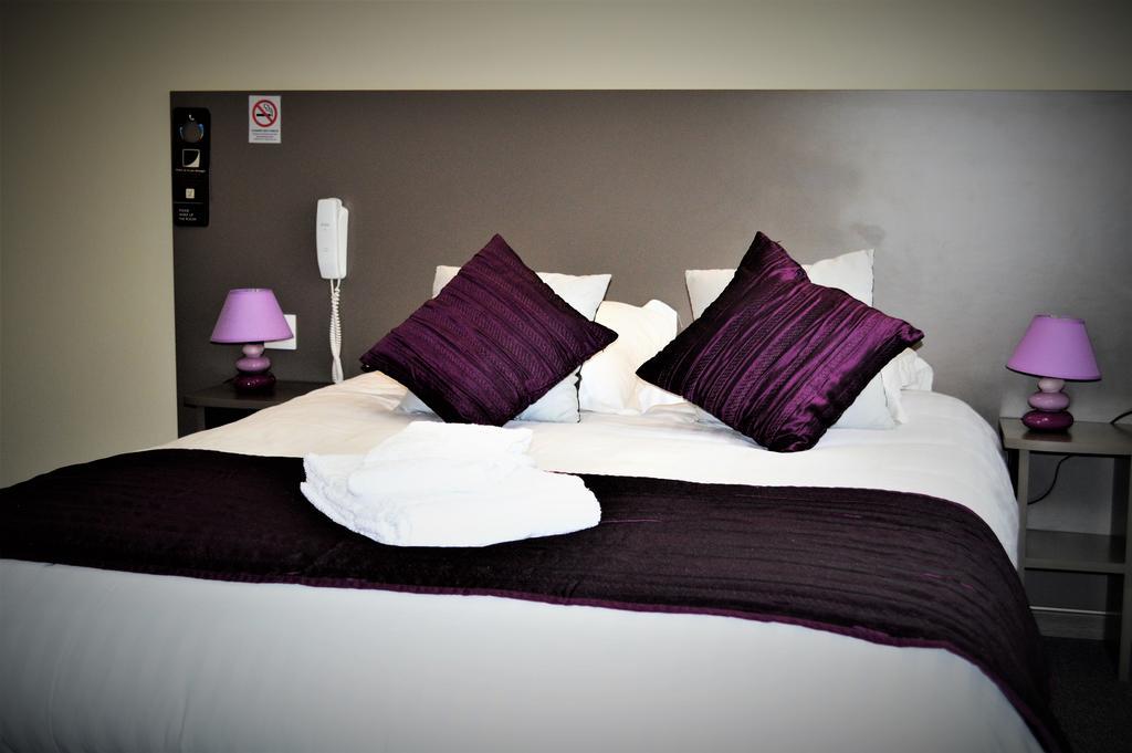 Logis Hotel Le Prieure Saint-Marcel  ภายนอก รูปภาพ