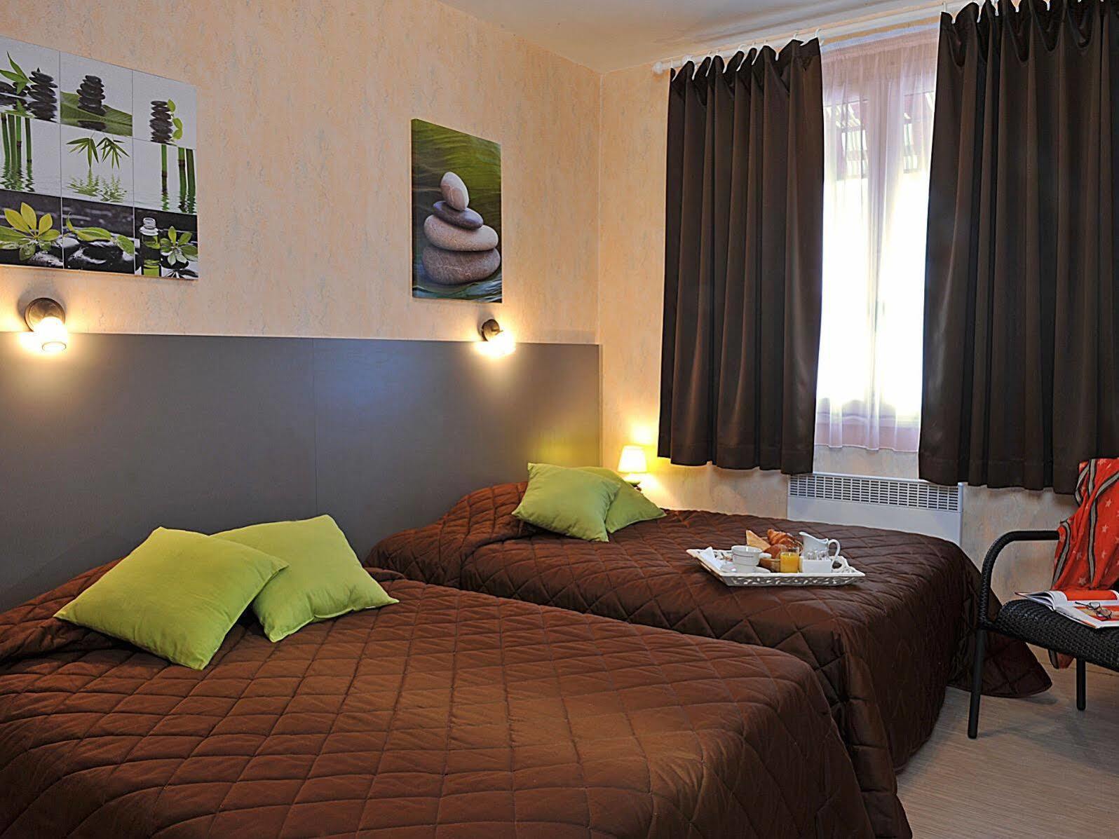 Logis Hotel Le Prieure Saint-Marcel  ภายนอก รูปภาพ